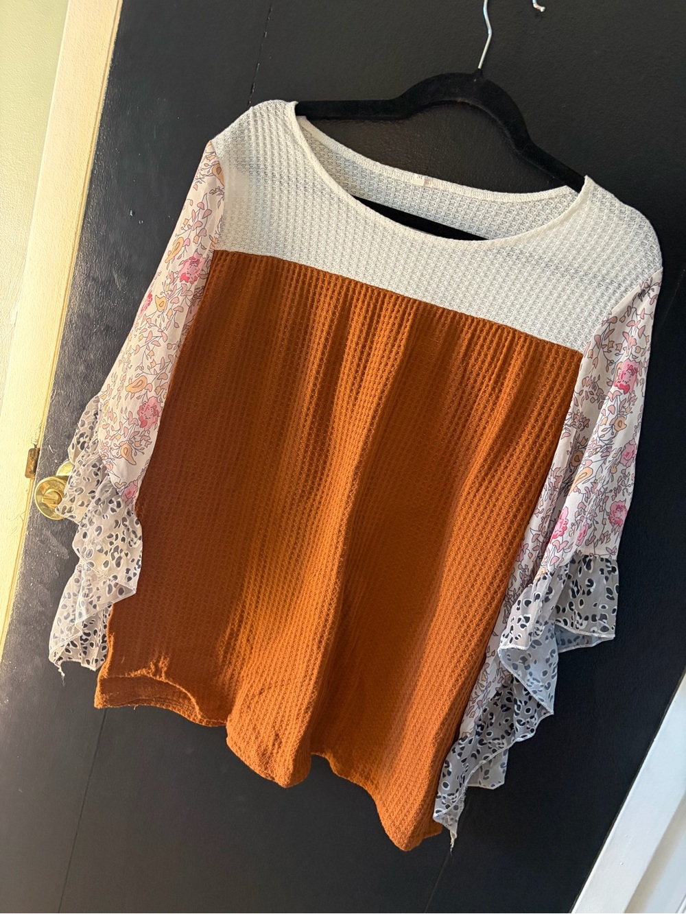 Women's Rust Colorblock Waffle Knit Top with Floral Sleeves